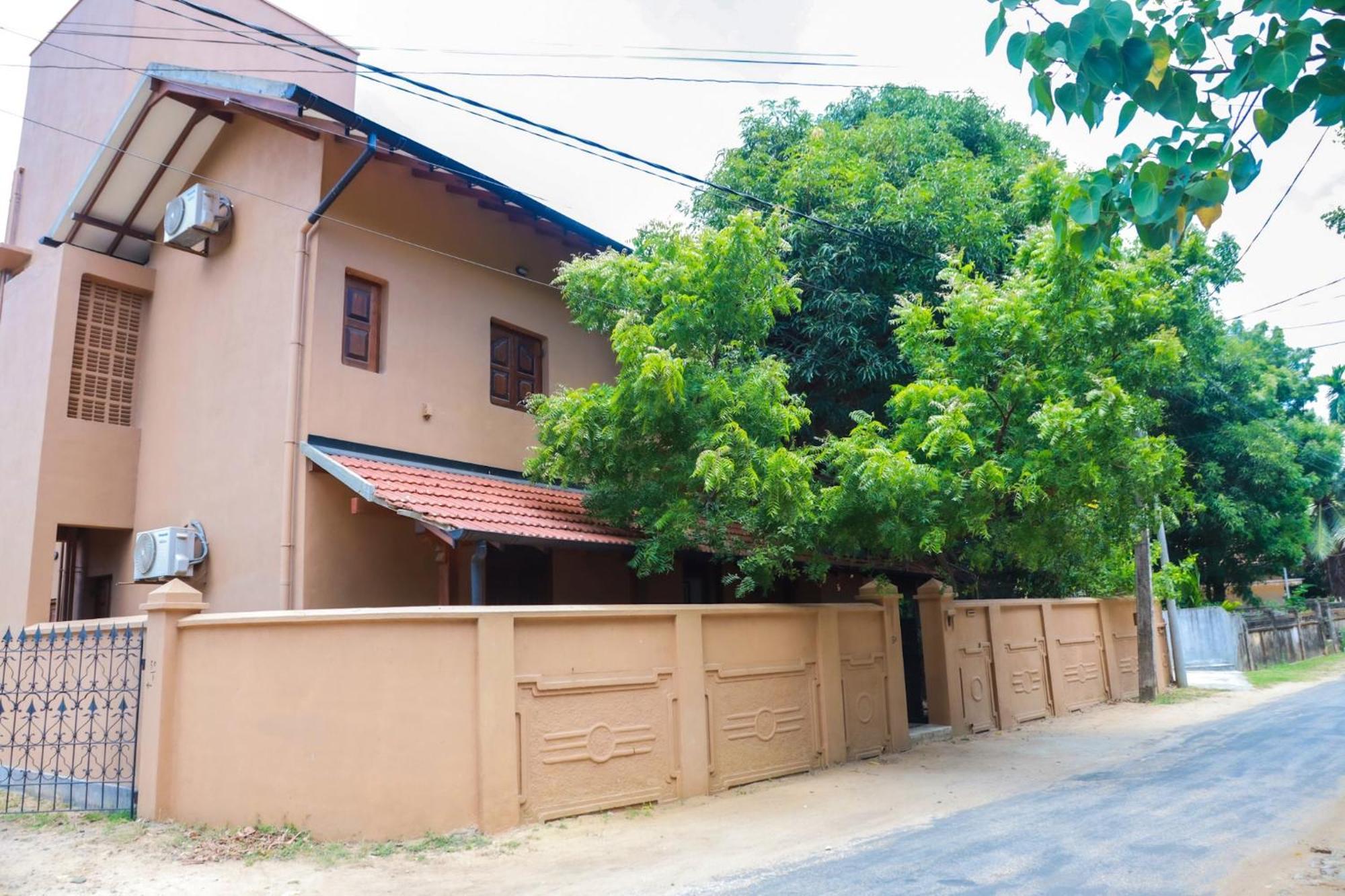 Villa The Mango Nest Jaffna Exterior foto